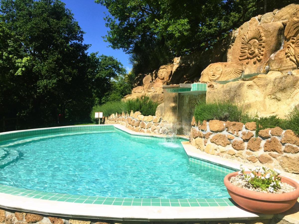 Isa - Residence With Swimming Pool In Sorano, Apartments With Air Conditioning And Private Outdoor Area المظهر الخارجي الصورة